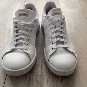 Adidas white sneakers, with gold label